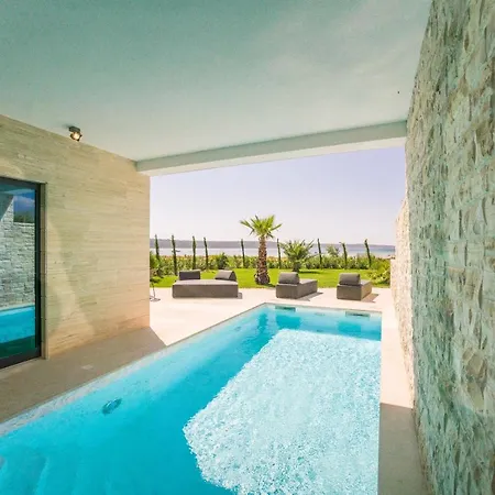 Four Seasons Ljubac Seaside A Ražanac