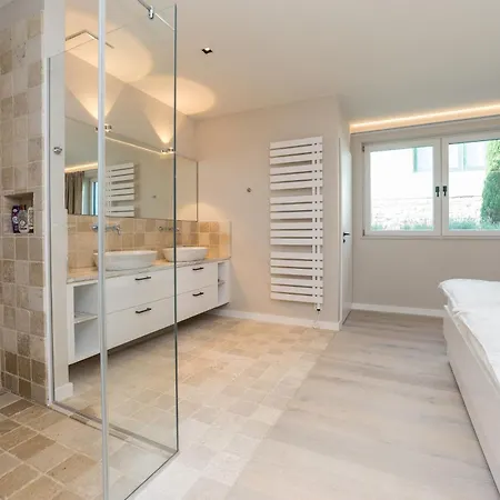 Four Seasons Ljubac Seaside A *