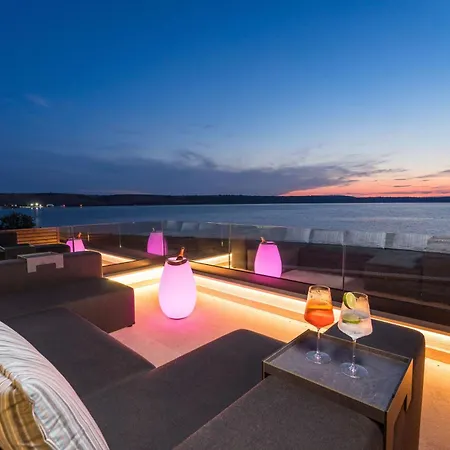 וילה Four Seasons Ljubac Seaside A Ražanac