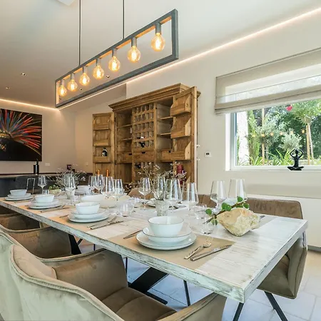 וילה Four Seasons Ljubac Seaside A