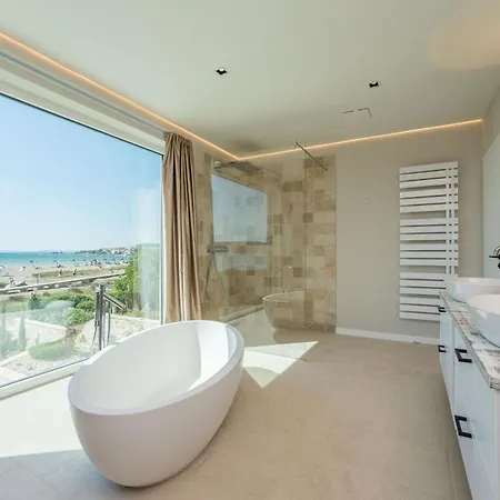Four Seasons Ljubac Seaside A * Ražanac
