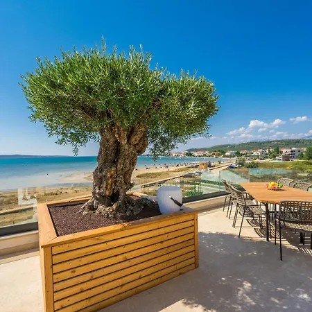 Four Seasons Ljubac Seaside A וילה Ražanac