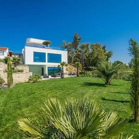 Four Seasons Ljubač Seaside A Villa