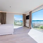 Vila Four Seasons Ljubac Seaside A *