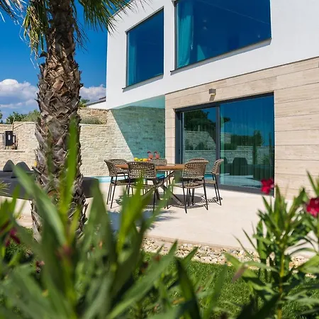 Four Seasons Ljubac Seaside A Ražanac