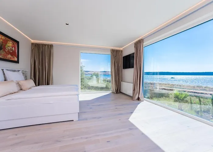 Villa Four Seasons Ljubac Seaside A *