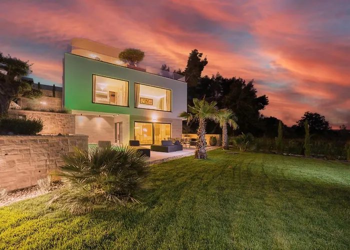 Four Seasons Ljubac Seaside A * Ražanac