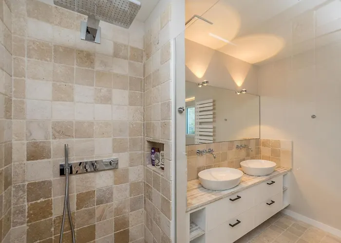 Four Seasons Ljubac Seaside A Ražanac